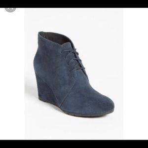 Clarks Navy Suede lace up bootie